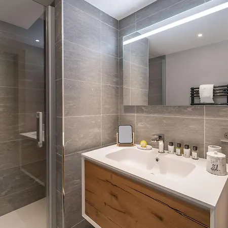 8 Pers, Centre Courchevel, Acces Pistes, Spa, Ideal Familles - Fr-1-631-203 Апартаменти